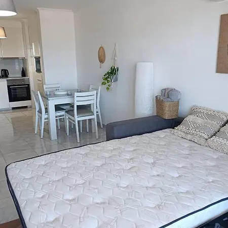 Cozy Praia Da Rocha Apartment